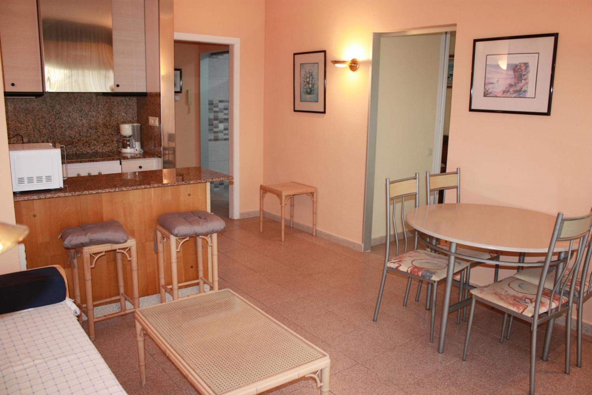 Apartamentos Aventura Salou Quarto foto
